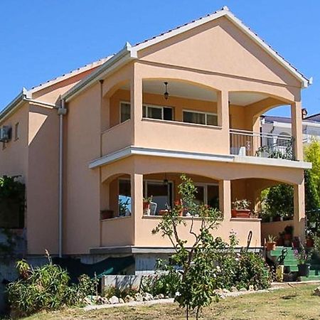 Apartments Leon オレビック エクステリア 写真